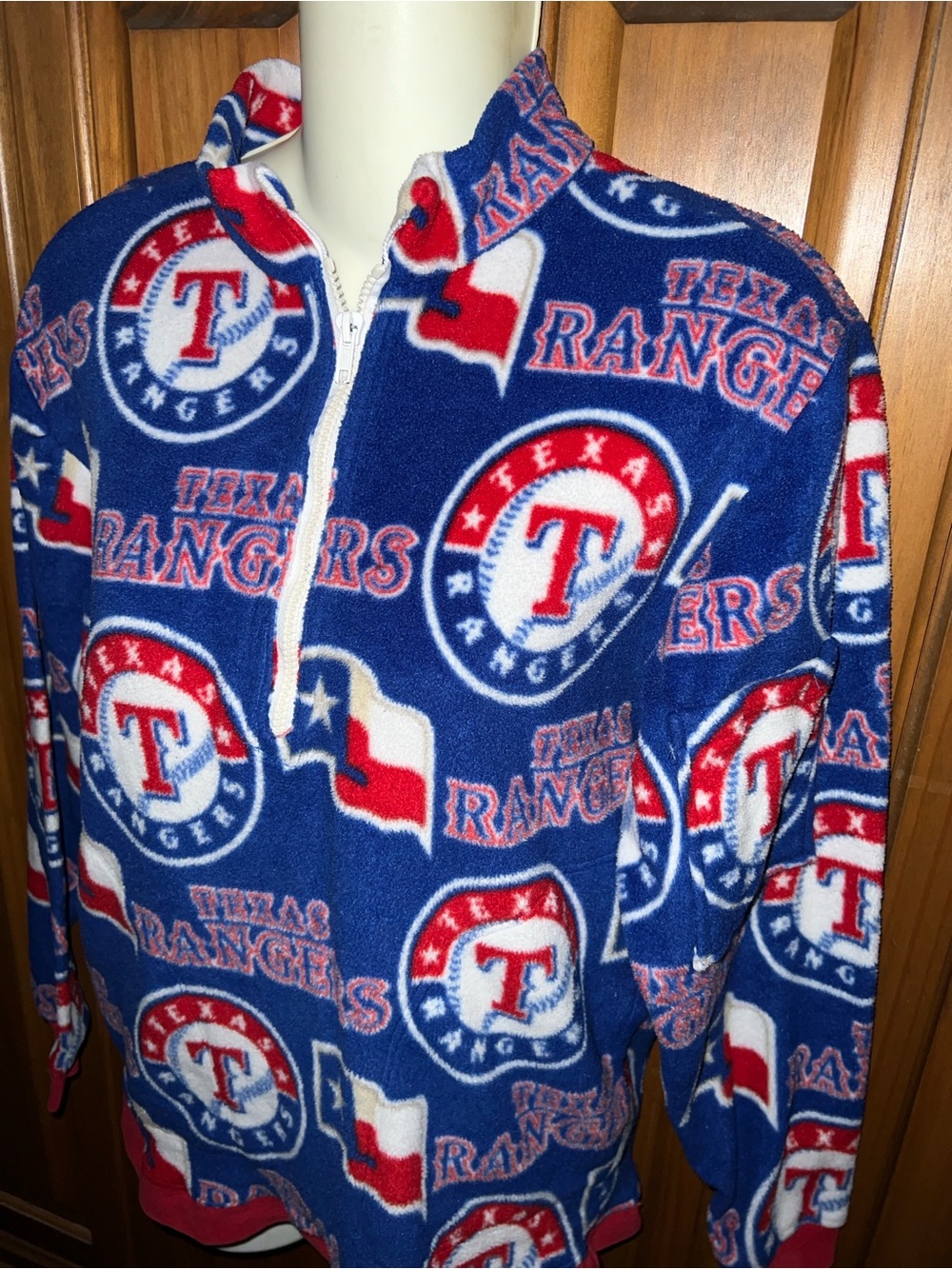 Texas Rangers - Picture 2 of 7